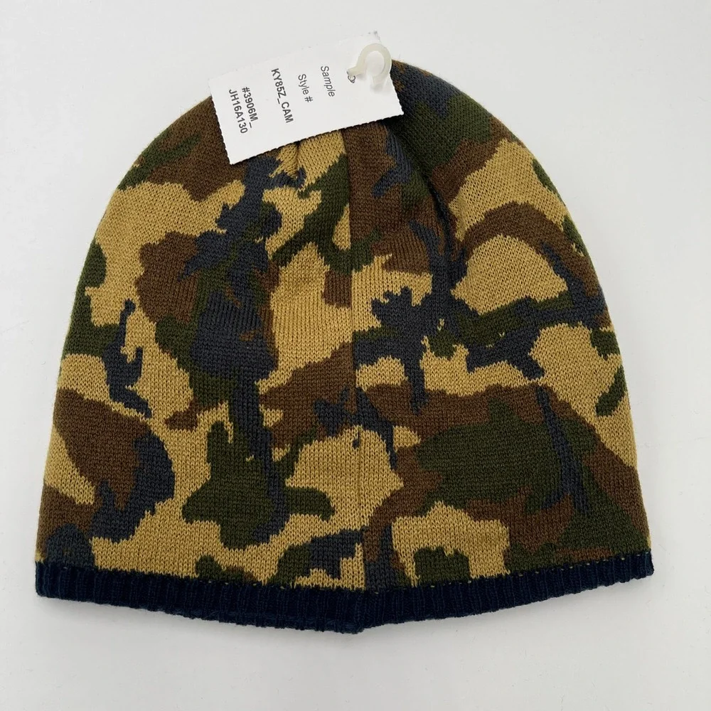 Reebok UFC Camo Knit Beanie Hat One Size Fits All - Picture 2 of 6